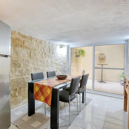 A Beautiful Charming In The Heart Of By 360 Estates سليمة