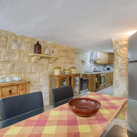 Διαμέρισμα A Beautiful Charming In The Heart Of By 360 Estates *