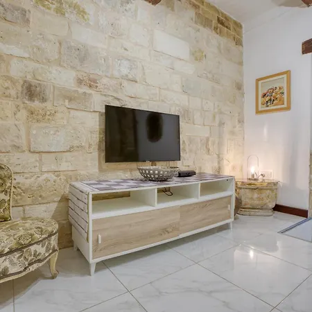A Beautiful Charming In The Heart Of By 360 Estates