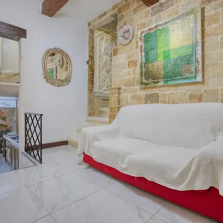 Διαμέρισμα A Beautiful Charming In The Heart Of By 360 Estates *